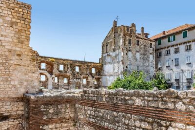 Split: Game of Thrones Small group Tour with Diocletian's Cellar - Getting started at Gray Line Split: don’t lose time before you start