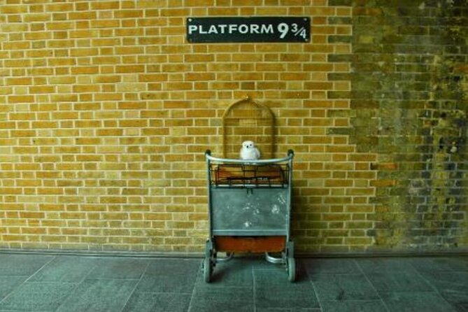 The Best Harry Potter Tour & The London Dungeons - Goodwin’s Court: Lean In, Speak Softly