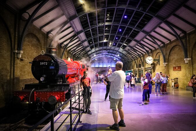 The Making of Harry Potter: Warner Bros. Studio Tour & Transfers - Stop 1: Euston War Memorial meet-up and the train-based transfer