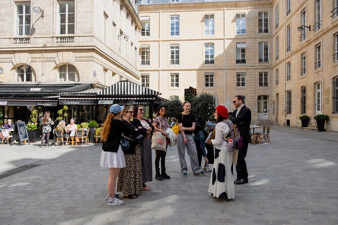 The Official Emily in Paris Locations Walking Tour - What makes this Emily in Paris locations walk work