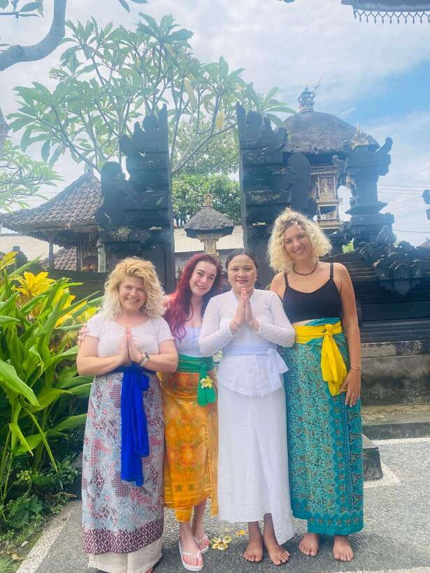 Ubud: Traditional Healing with White Lotus Blessing - The Ubud healing visit: balancing chakras, then releasing tension