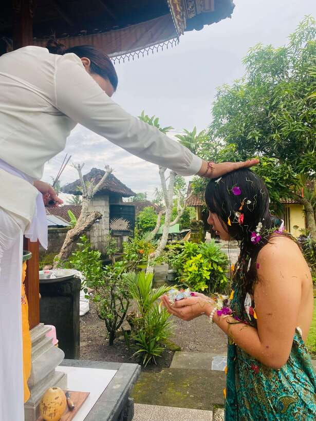Ubud: Traditional Healing with White Lotus Blessing - The massage: muscle tension release as a grounded payoff