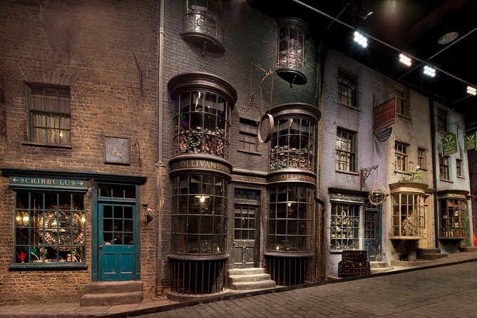 Warner Bros. Studio Tour London - The Making of Harry Potter and Oxford Day Trip - Who This Tour Suits Best (And Who Might Want Separate Tickets)